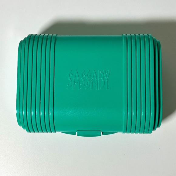 Vintage 90s Sassaby Travel Make Up Case Hard Plastic (13E) - Picture 1 of 9